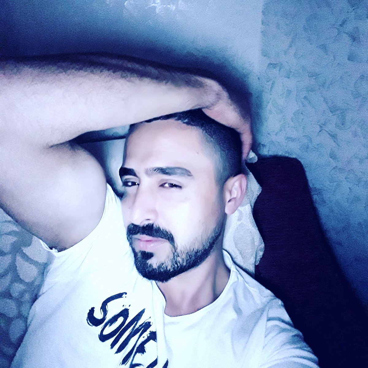 Mecidiyeköy de olan ben ordayım tanışmak isteyen