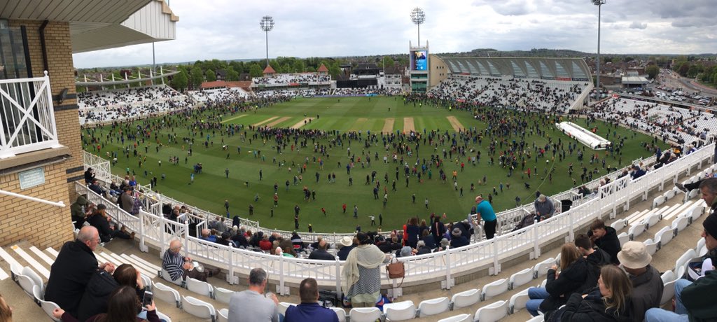 CWStarkings's tweet photo. Nightmare keeping track of all the scores @TrentBridge https://t.co/vvhYP5PCST