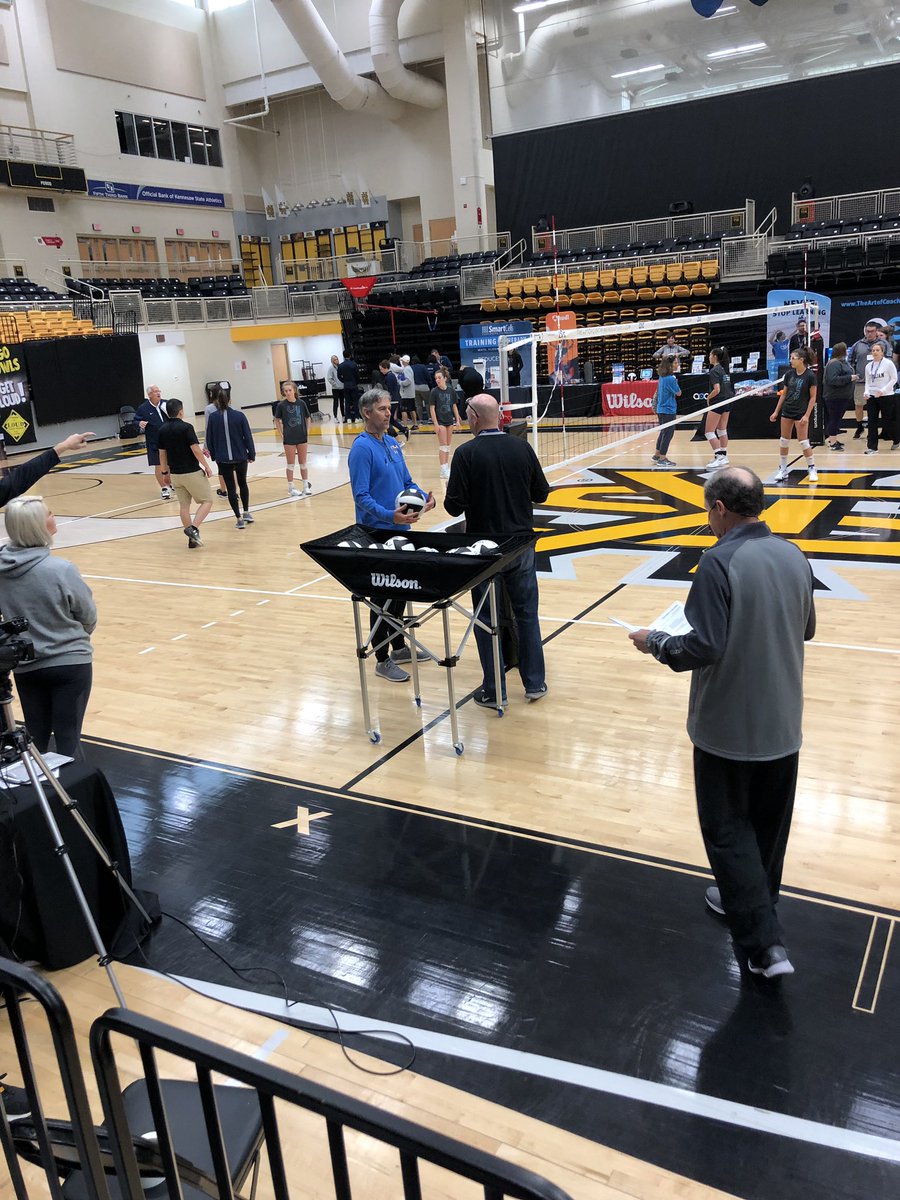 MaidenHighVB's tweet photo. Attending a great clinic today! #aocvbatlanta https://t.co/Ci6FuxlC57