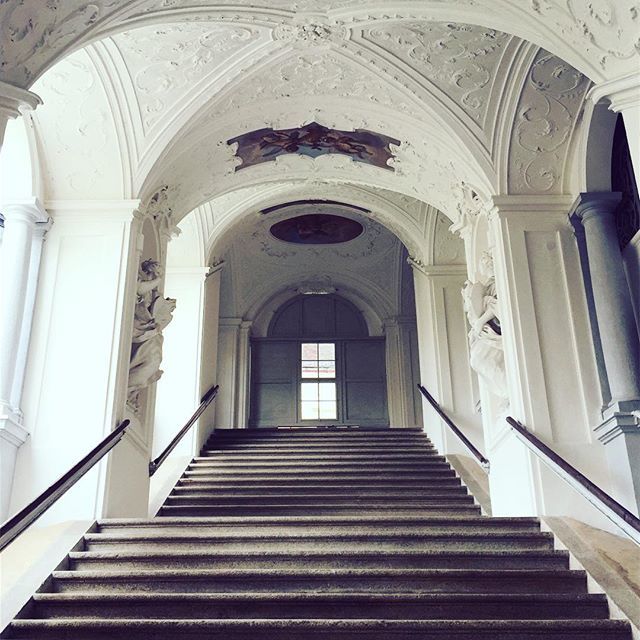 lucyshires's tweet photo. Saint Florian Monastery, Upper Austria

#austria  #travel #photography #europe #love #alps #instagood #photooftheday #picoftheday #landscape #architecture #design #art #architecturephotography #interior #building #home #instagood #city #architect #archil… https://t.co/1prJKEnTp6 https://t.co/3NJ3o54gZ8