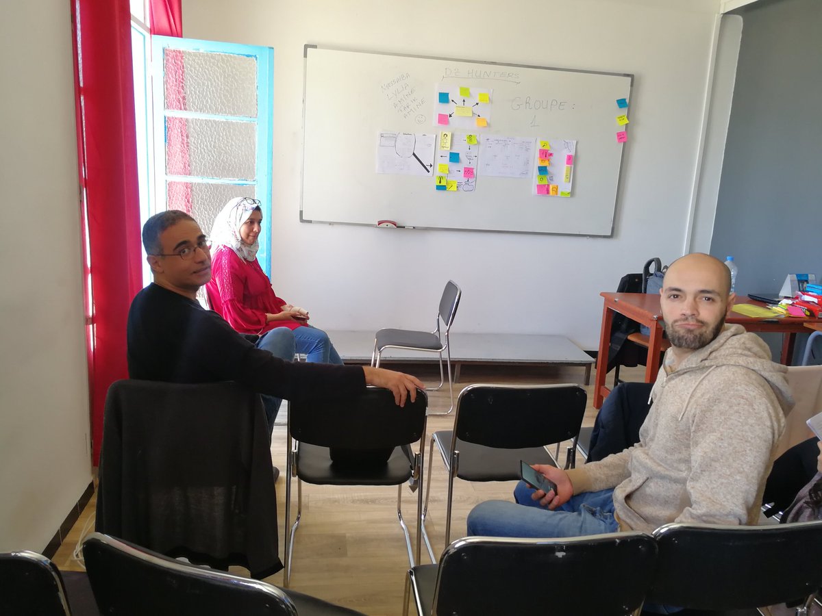 WalidAitSaid1's tweet photo. Grand oral, on va "#pitcher". #DigitalMarketing #mbadmb #Algérie #Insag #VincentMontet #DjamelKhelifati #arnaultchatel #alexandresimon https://t.co/Kf4T5alswJ