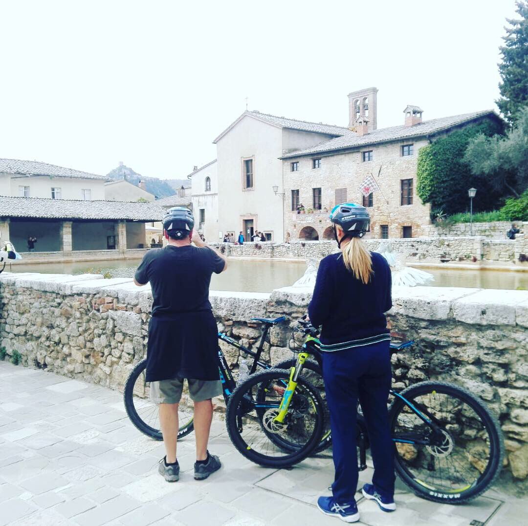 Exploring Val D’Orcia .... #Tuscany <a href="/lebaccanti/">Le Baccanti Tours</a> <a href="/lacortedeipapi/">La Corte Dei Papi</a> <a href="/VilladiPiazzano/">Villa di Piazzano</a> <a href="/Ilfalconiere/">Il Falconiere</a> <a href="/HillTownsTours/">HTT - HillTownsTours</a> <a href="/CortonaV/">Cortona VillaMarsili</a>