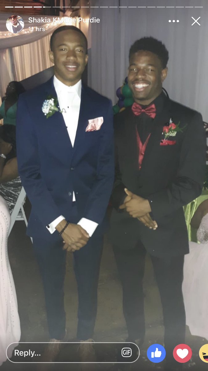 _delvester's tweet photo. @WC_Lions_Sports   @DubCAthletics  @dub_lions   More than teammates >>> brothers https://t.co/rUiFj29zxq