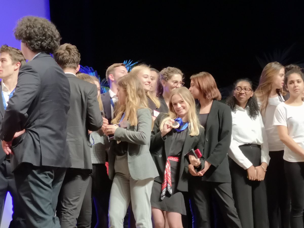 DEFI Créations de L'INSEEC à Bordeaux
Félicitations à tous avec une mention spéciale pour COCO à vélo