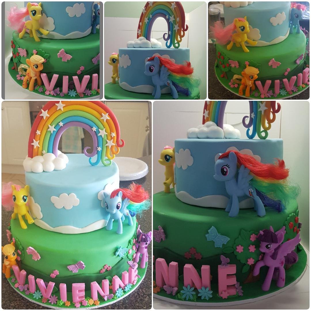MrsStatic's tweet photo. The latest cute creation from the #MrsStaticKitchen. Made for a very special little 5 year old π
#mylittlepony #birthdaycake #fondant #homeMade #cakingfun https://t.co/HQMvQK027x