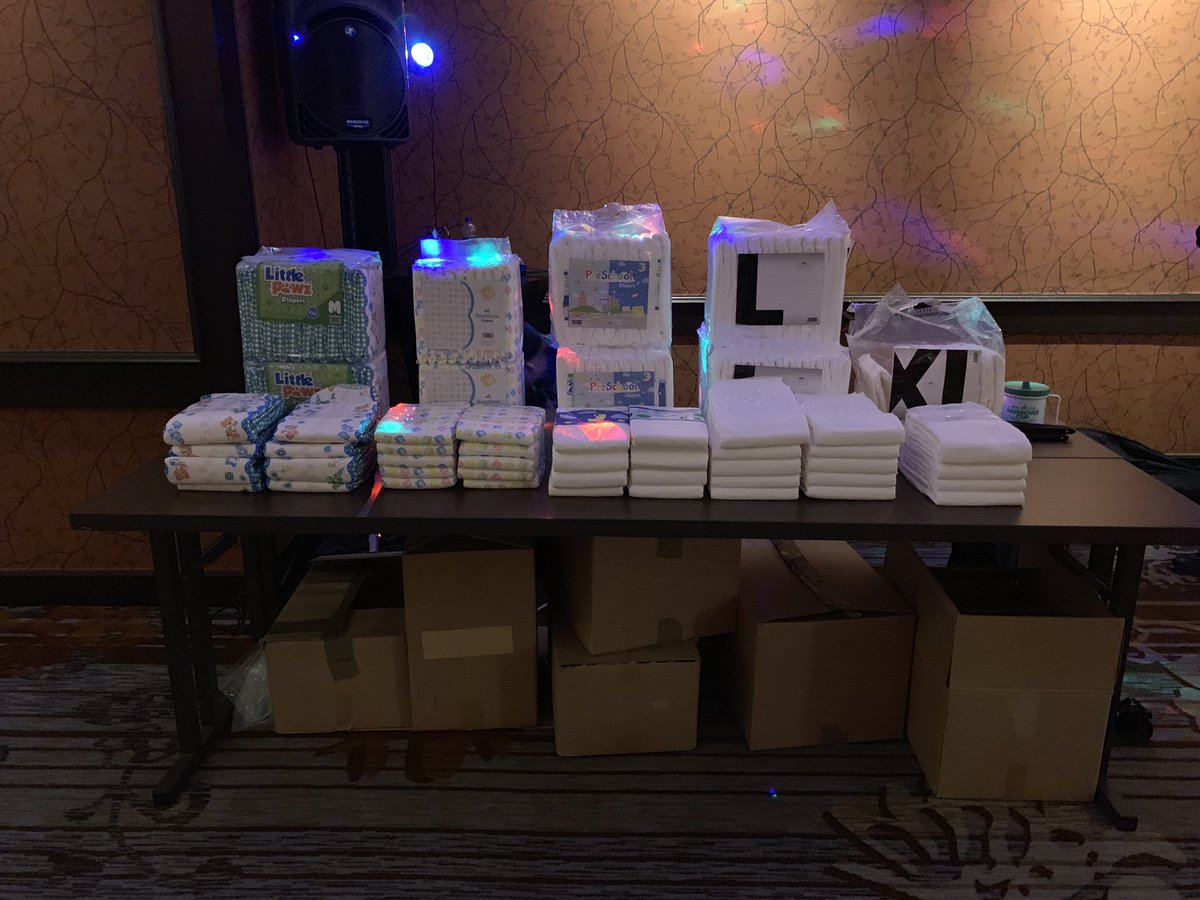 Rubber_Jackson's tweet photo. Had an amazing party at the claw Diaper up! Event, special thanks to @ABUDiapers for sponsoring the event and giving us diapers!!! We had returns and newbies! Filled the room, see you all next year!!!! https://t.co/d7zHX7w5vx