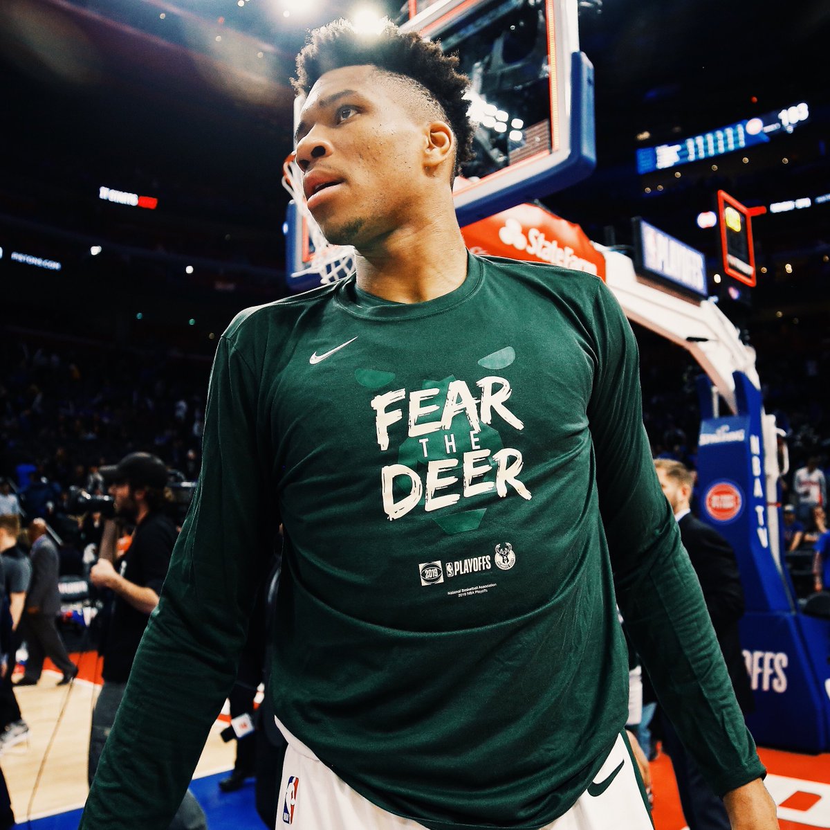 BleacherReport's tweet photo. - Celtics catching fire
- Giannis in MVP form
- KD as locked in as ever
- Rockets coming for revenge

We’re in for a great day of basketball. https://t.co/5BCVdtlJ4G