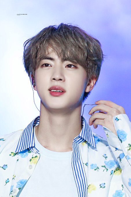 JINPICBOT_92's tweet photo. 190428 SBS슈퍼콘서트 in 광주
김석진고화질모음 1

#BBMAsTopSocial BTS  @BTS_twt 
@ ALittleBraver92 https://t.co/7hj5iAnluy