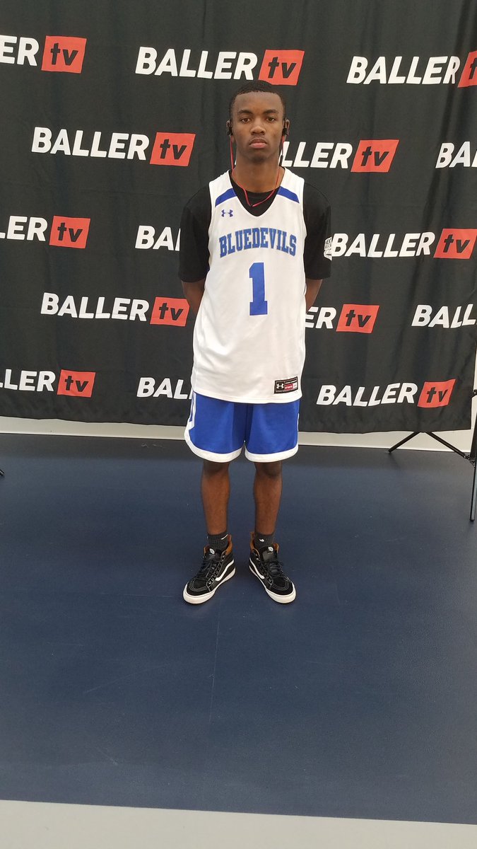 renewyourmind7's tweet photo. We're having tremendous success at #elevatehoops #thesaintjames #dcbluedevils 2020 PG #vjwade avg 10pts 10asst 4rb correction 3.8 GPA https://t.co/WYDHzScZJL