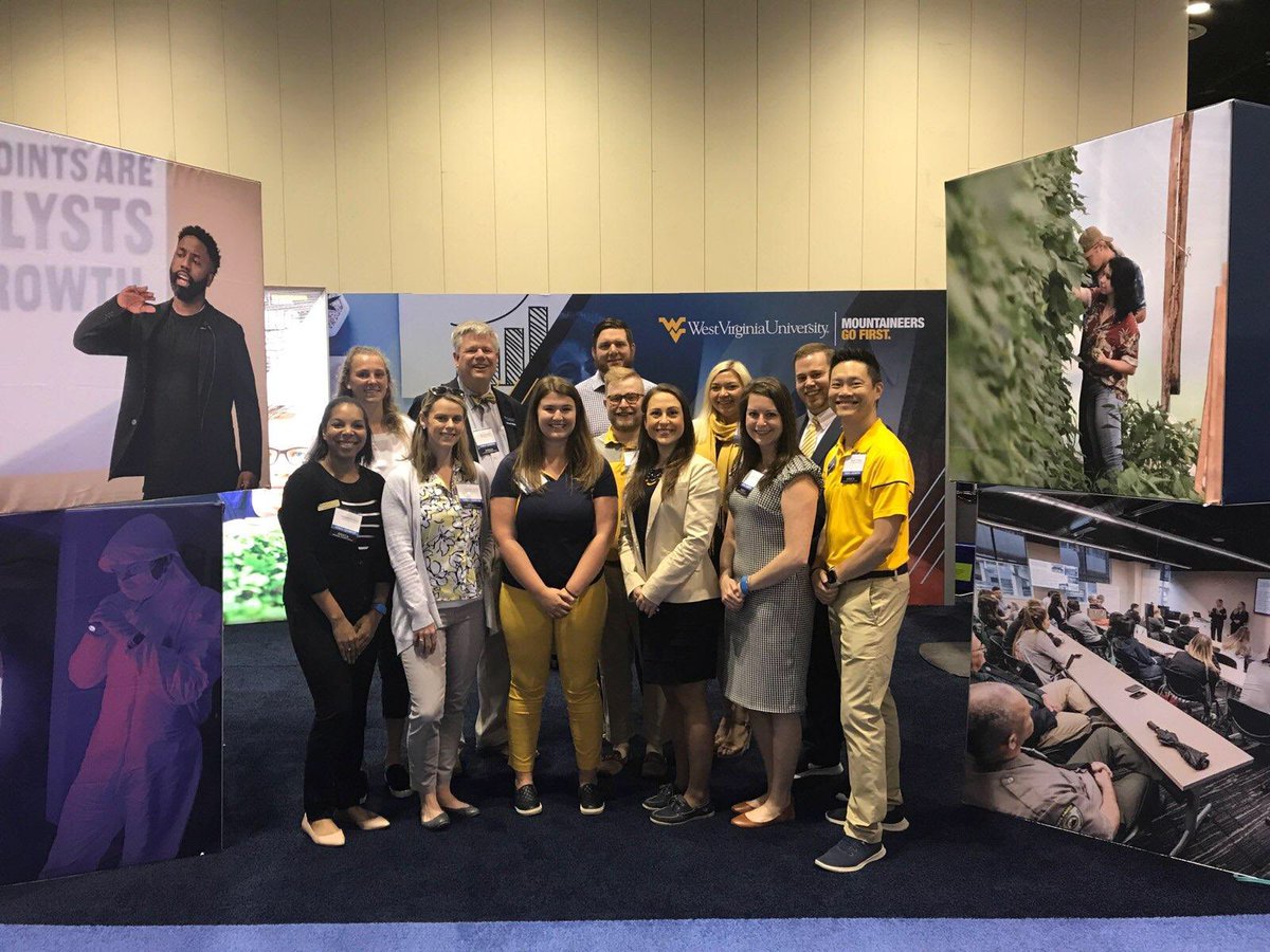 What a thrill to be with my colleagues at DECA ICDC. We are meeting such wonderful students and advisors ⁦@wvuccobe⁩