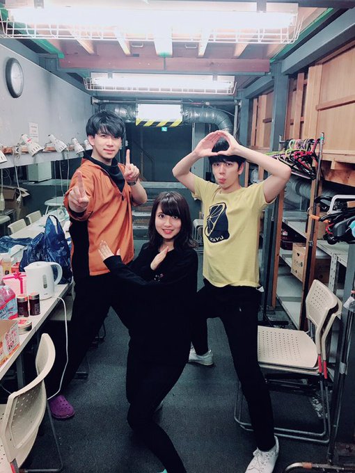 大井町クリームソーダのtwitterイラスト検索結果 古い順