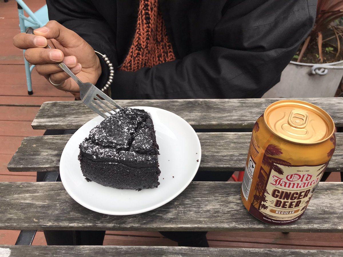 #saveourstour @StourSpace mmmm ‘this cake is banging’ vegan chocolate space at the stour space in hackney wick