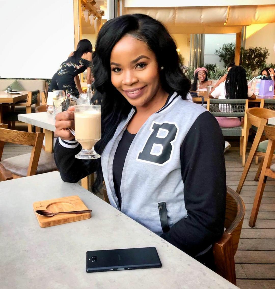 BoipeloMabe's tweet photo. Happy Sunday from The Capital B!
Expand the thread to view my 1st video message to you off of my new @SonyXperiaZA 10 💕
#PushTheBoundaries #Binspired #HelloSony #SonyMobileAmbassador https://t.co/SwjcfLhvnv
