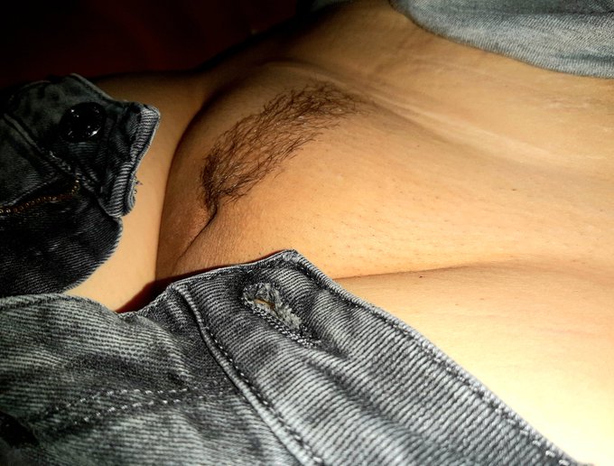 Julie Sky’s pics and videos