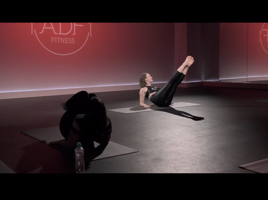 DuselFoil's tweet photo. Only 3 days left to lock in your discount! Download and subscribe to the @neoufitness app by 4/30 to lock in your price and take class with world class trainers anytime, anywhere. #NEOU #alwayson #adfpilates #adfbarre https://t.co/tkaPIEHiy9