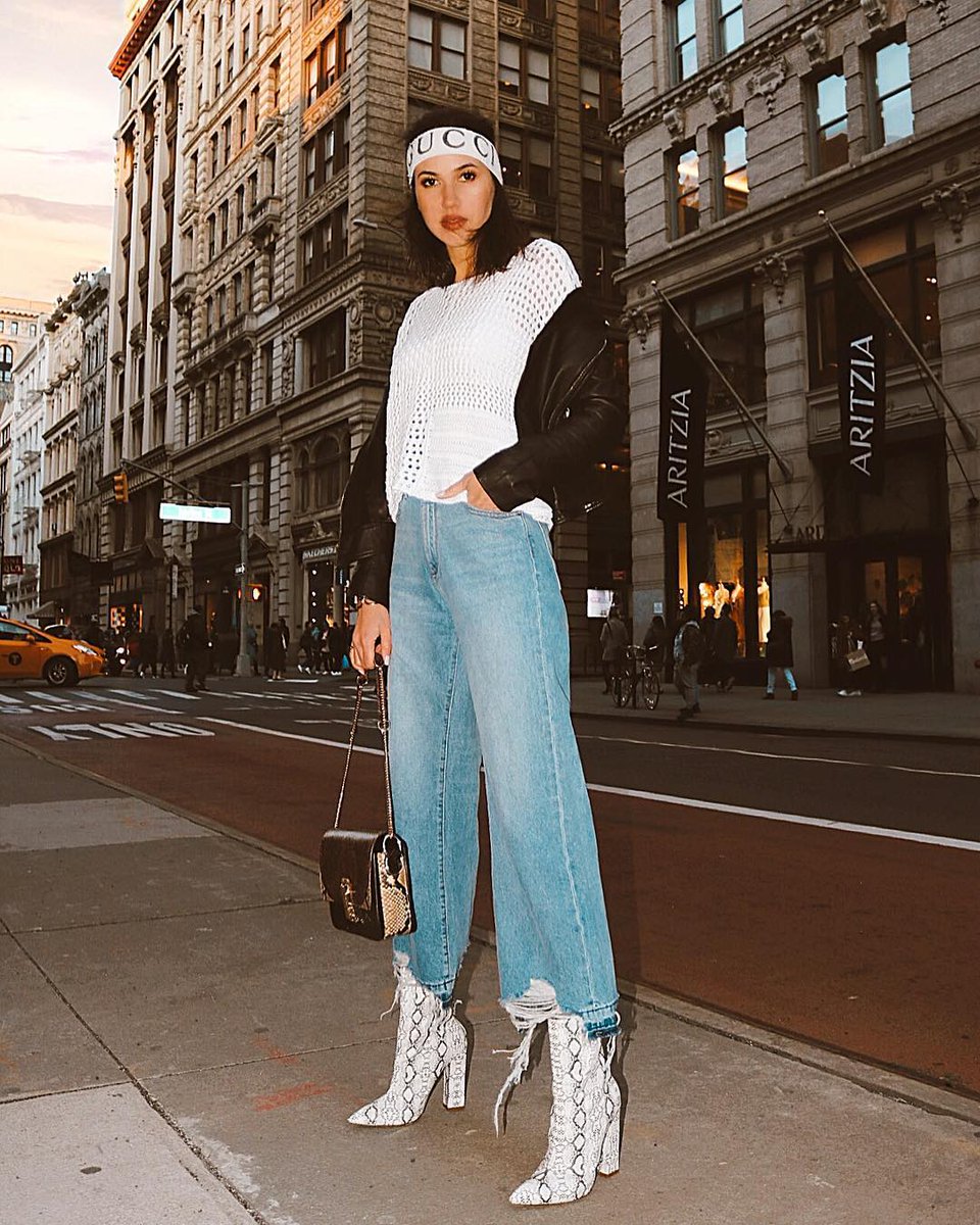 our fav babe <a href="/karinabnyc/">Karina Bik</a> 💫  #ItsAllAboutTheSweater #525America