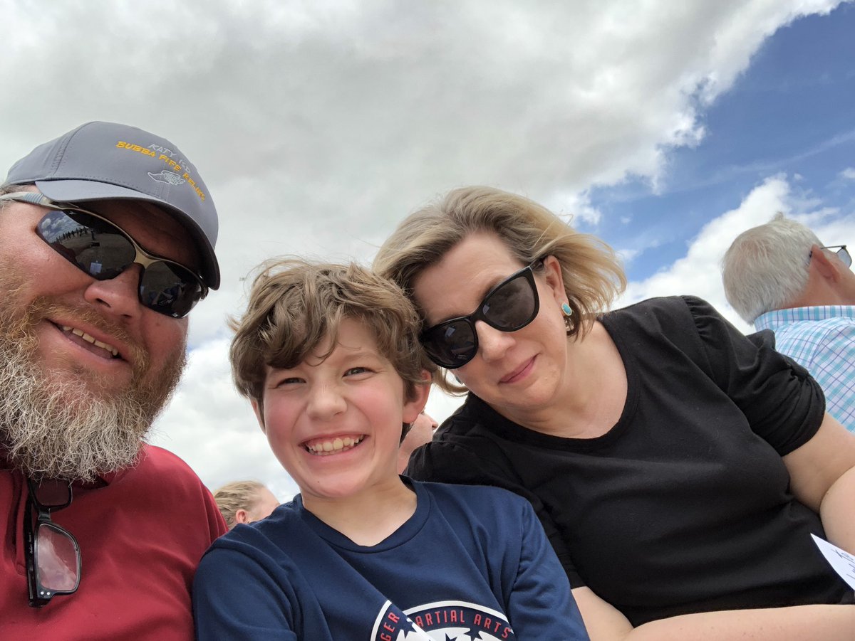 Ishee1614's tweet photo. Had an amazing time at the @kingslandbc North Katy Campus Dedication! Cannot wait for Easter 2020! #onehomeatatime https://t.co/WLIamWJidO