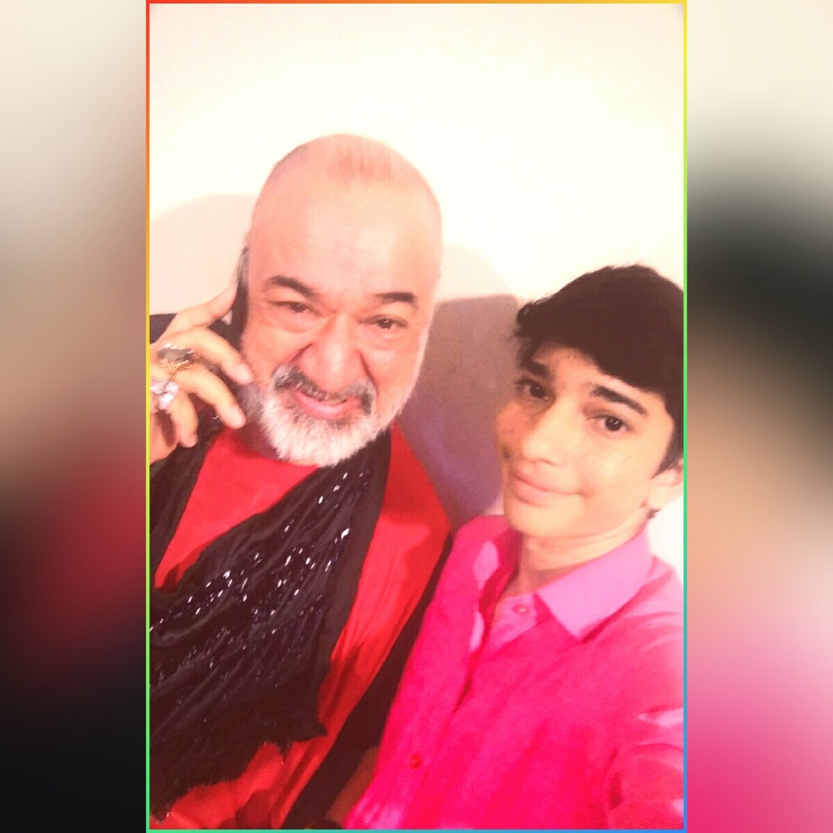 RealKTSinger's tweet photo. I'm Extremely Happy To Meet Both of You..
Me With The Contestant of BIGG BOSS - 12 "Roshmi Banik" @roshmibanik & Fashion Designer And Contestant of BIGG BOSS - 9 "Kawaljit Singh".
#KTSinger #RoshmiBanik #Biggboss12 #Kawaljeetsingh #FashionDesigner #Biggboss9 https://t.co/jGrO637dvf