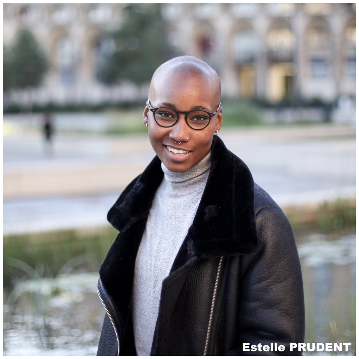 PrudentEstelle's tweet photo. Par nous, pour nous
By us, for us
#QueerSuperPower
#JourneeDeLaVisibiliteLesbienne
#LesbianVisibilityDay
#Queer
#Lesbienne
#Lesbian
#BlackLesbian
#LesbianRepresentation
#Pride
#BlackArtMatters
#QPOC
#intersectionnality
#ProundToExist
#Decoloniser
🚨Help
https://t.co/UFqbXY7FFW https://t.co/am6ZYDExpC