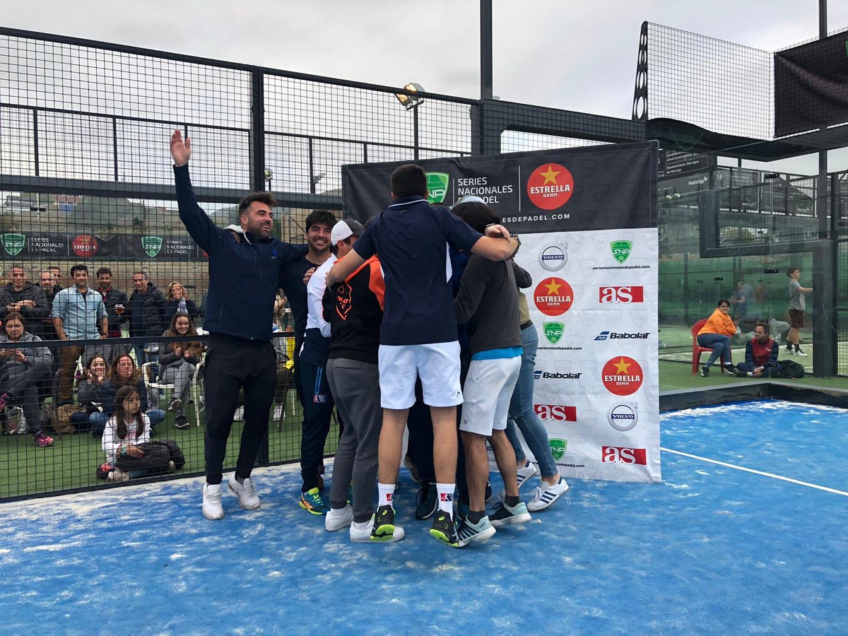 Ganamos la final de las SNP junto al <a href="/MaresmePadel/">Maresme Padel Club</a>! Mañana empezamos la temporada en el Gran Slam del Clark Padel! <a href="/kombatpadel/">Kombat Padel</a> <a href="/MolexConnectors/">Molex</a>