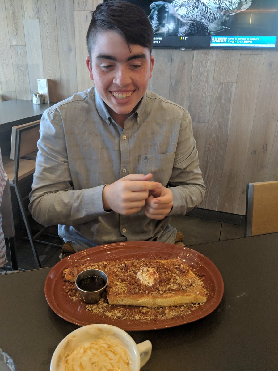 aaron_niki's tweet photo. One of our favorite places for #brunch in #edmond and #okc is @Hatch Early Mood Food. My pineapple #mimosa was a perfect blend of fruit &amp; champagne. Owen ordered the #Oklahoma pancake cooked so perfect it melted in your mouth! You definitely need to try this.  5/5- Niki https://t.co/OzgkNnBa2z