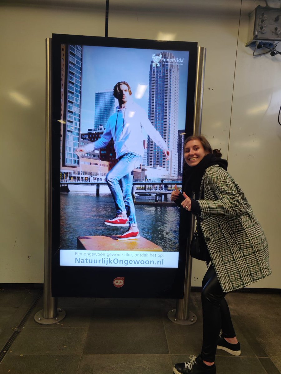 Wow! vanaf nu ook op 50 bilboards in #Rotterdam zijn we te zien.
Wil je kans maken op een ongewoon gewone tas?
Wat ga je dan doen? 
Maak een selfie met een van de billboards in Rotterdam, 22 mei maken wij de winnaars bekend!

#natuurlijkongewoon #bedrijfsfilm #InnerVida
