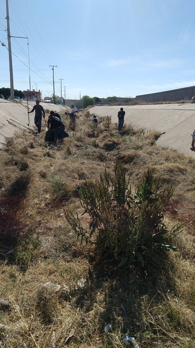 azzid_soul's tweet image. #AugmentReality @NianticLabs Sanando al río Bravo l, Ciudad Juárez, ya empezamos