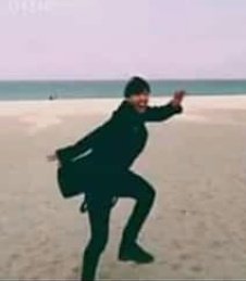 Nataly48655889's tweet photo. ARMY feliz diciendo q Ed Sheeran es su chico oficial///ARMY al enterarse q Ed Sheeran tiene esposa 
                 Espera khe! :V #EdSheeranIsTheBoyOfARMY https://t.co/maQQCmFxmE