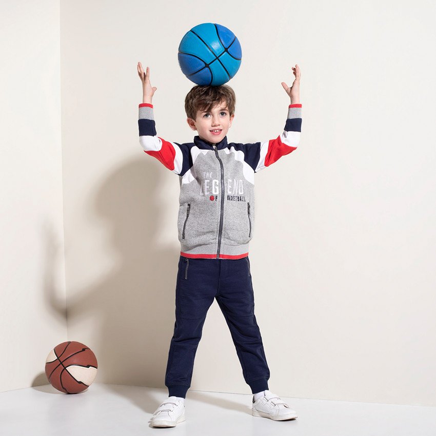 orchestra_usa's tweet photo. Our crazy spring sale is blowing out! There's only one more day so if you haven't checked it out yet, what are you waiting for! 

#orchestrakids #kidsfashion https://t.co/LJFKaEbniP