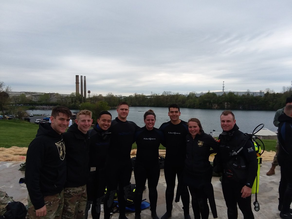 Leaders doing leader stuff, USMA SCUBA Team!  #dutchsprings
