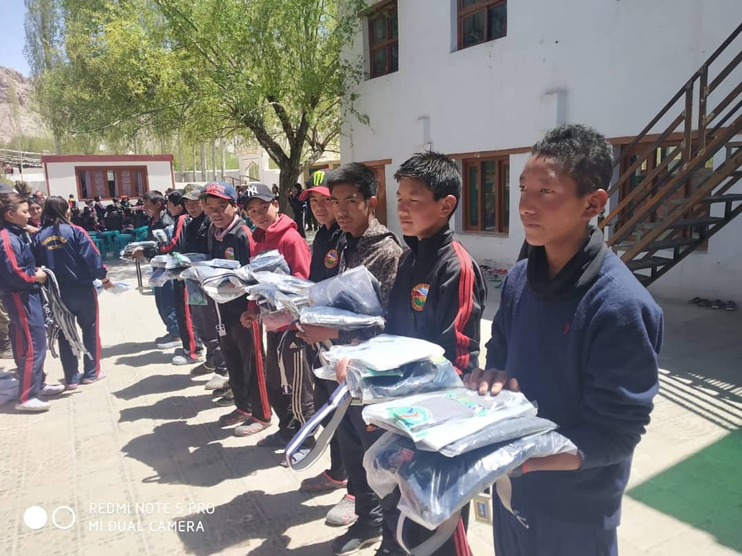 MIMCLadakh's tweet photo. A Parents meeting along with distribution of Uniforms to the students at the @MIMC_Ladakh Girls and Boys Hostel was held today with the participation of more than 120 parents.
New uniforms were distributed to the students. https://t.co/ltlgsJ0wqa