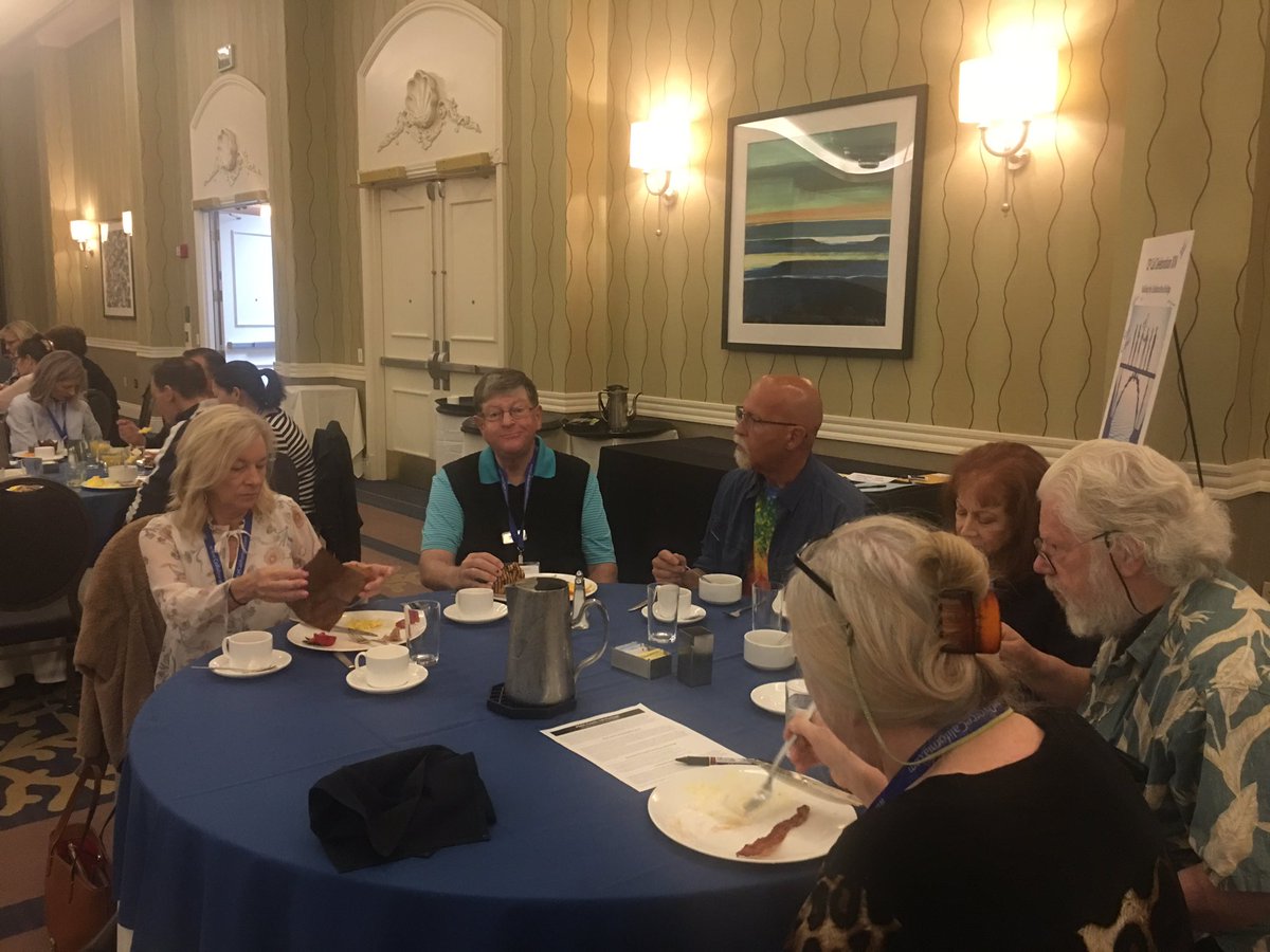 mglfamilylaw's tweet photo. Fascinating speech by Sharon Strand Ellison, our Sunday morning Plenary speaker. @CPCOFDC @FamLawSanDiego #cpcal #nondefensivecommunication #collaborativedivorce #CollaborativePractice https://t.co/yYKUVmSwm4