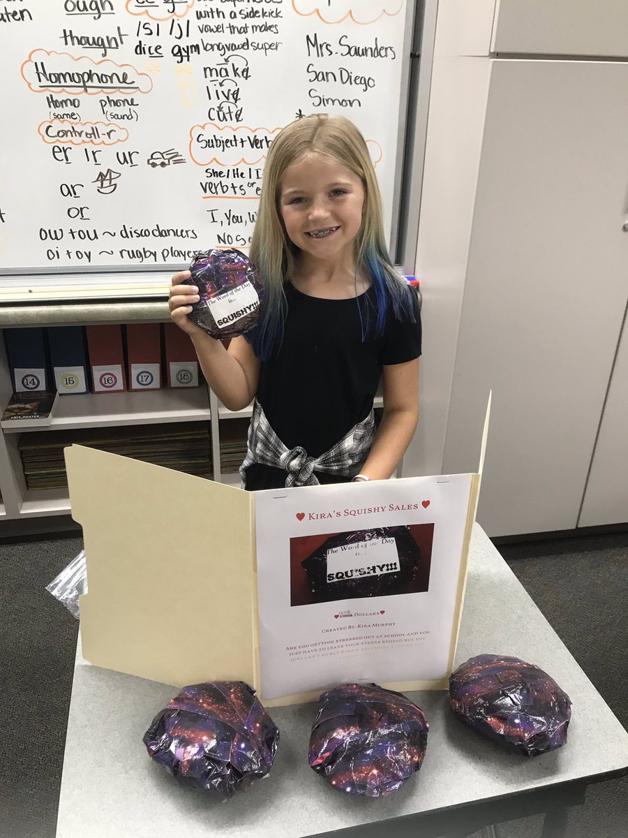 saundersroom's tweet photo. Marketplace was the highlight of the year! These guys were fantastic! #DMUSD #SycRidge https://t.co/JK97hSDBQJ