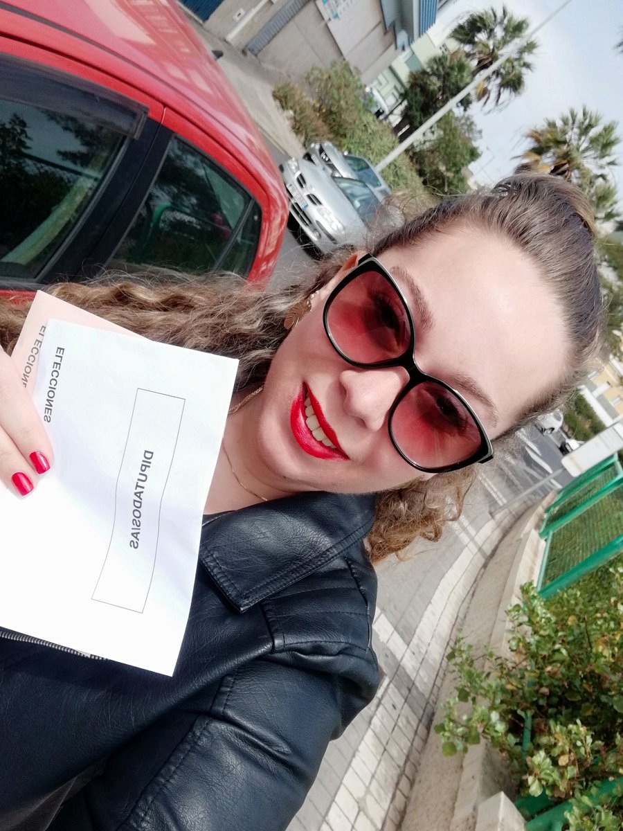 Eleine84's tweet photo. Vengaaaa, señoras y señores al lío #Vota #28A https://t.co/qnpn8wMhFo