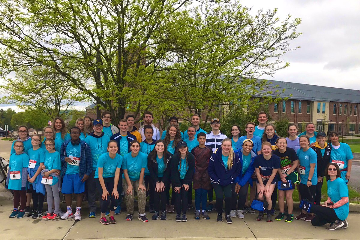 Whew! We did it. Thanks to all our 5K participants and volunteers! A great final event of the year for our hardworking Hall Council. And all proceeds from today go to @RMHC.