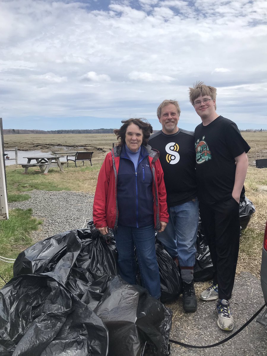 edmunda's tweet photo. Around 100 People attended our Scarborough Marsh Earth Day Cleanup! Great job folks!
@SMACaudubon
@NianticLabs
#AugmentingReality https://t.co/rMtVxqTj8n