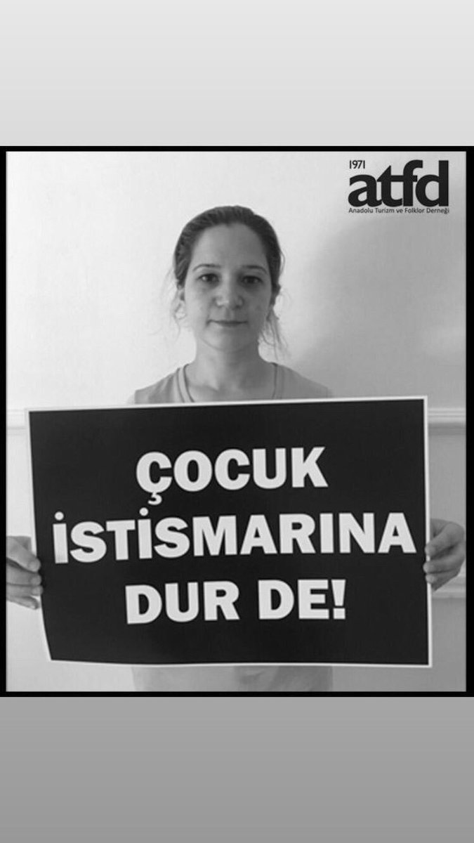 Atfd1971's tweet photo. #istismarasessizkalma
#bircocuguncikaramadıgisesol
#cocuklarinduslerinikaranligateslimetme
#susmasucaortakolma
#cocuksusarsensusma
#cocukistismarisuctur
#cocukistismarinahayir
#cocukistismarinadurde
#sessizkalmasesol
#atfd1971 https://t.co/WWLJYqVbRR