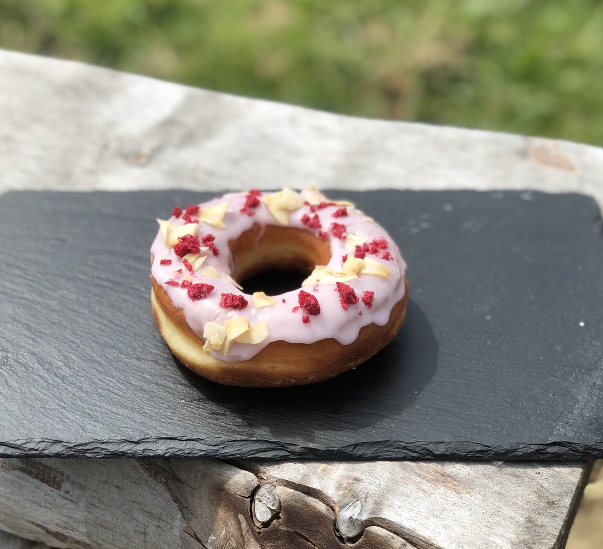 stevejamesltd's tweet photo. Doughnut with rose icing, freeze dried raspberries and coconut chips #rose #roseicing #raspberries #coconut #raspberry #donut #doughnut #doughnuts #donuts #weddingdonuts #weddingdoughnuts #weddingfood #weddingtreats #weddingdessert #weddingdesserts #donutstack #chef #personalchef https://t.co/GM2ZP0sKEa
