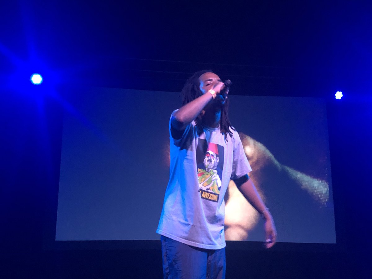 immireles's tweet photo. “As far as I can see
I done confronted all the shit
I couldn't walk around” 
- Earl Sweatshirt https://t.co/AO5E8vyKCZ