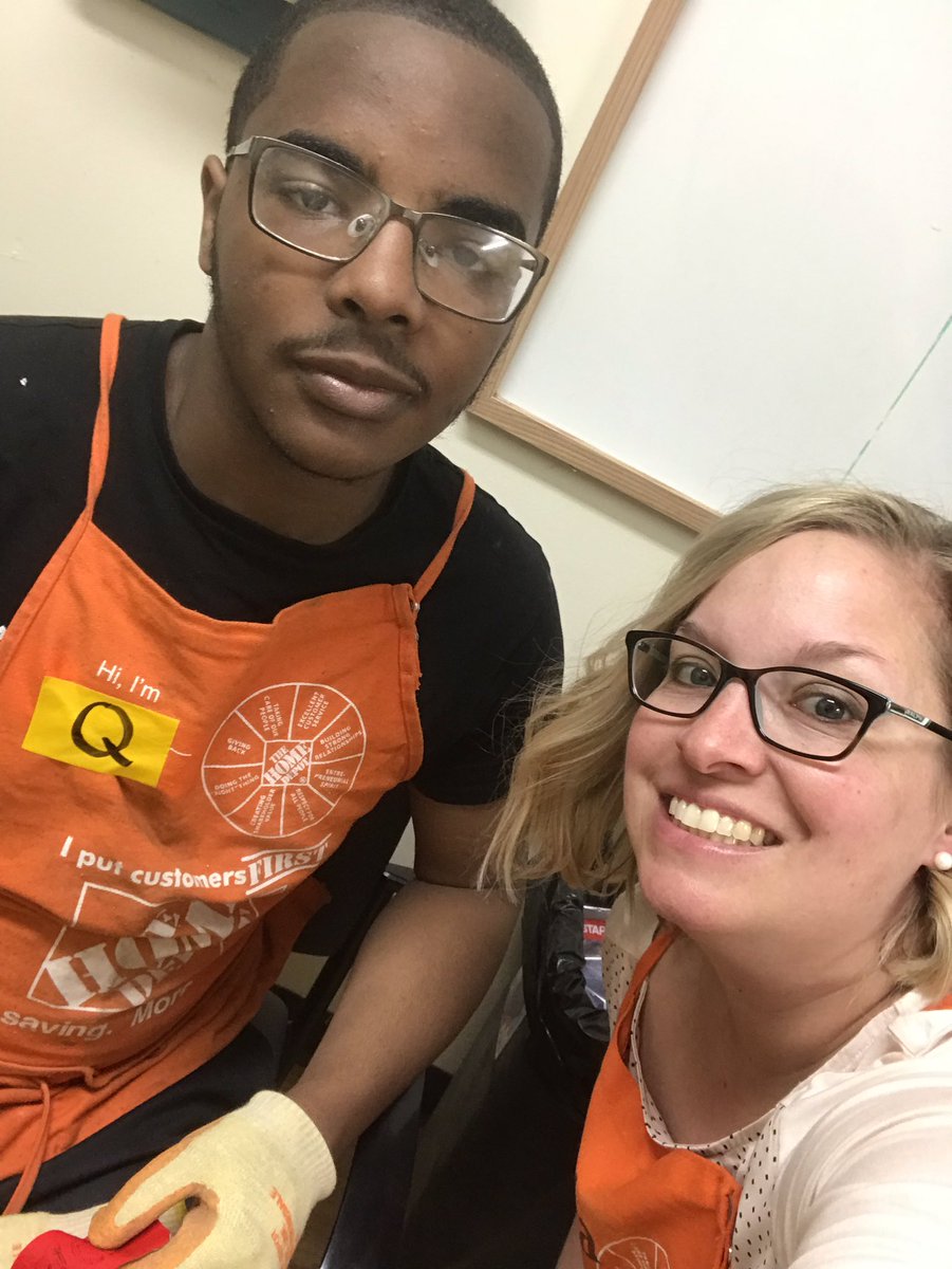 KristaMckinstry's tweet image. #TheRealSouthPhilly #Redtapeisoff #30daycheckin Q thank you for a great first 30 days! Onto the next 30 days !! @Lorrainbutler @watlock5 @Roseann74