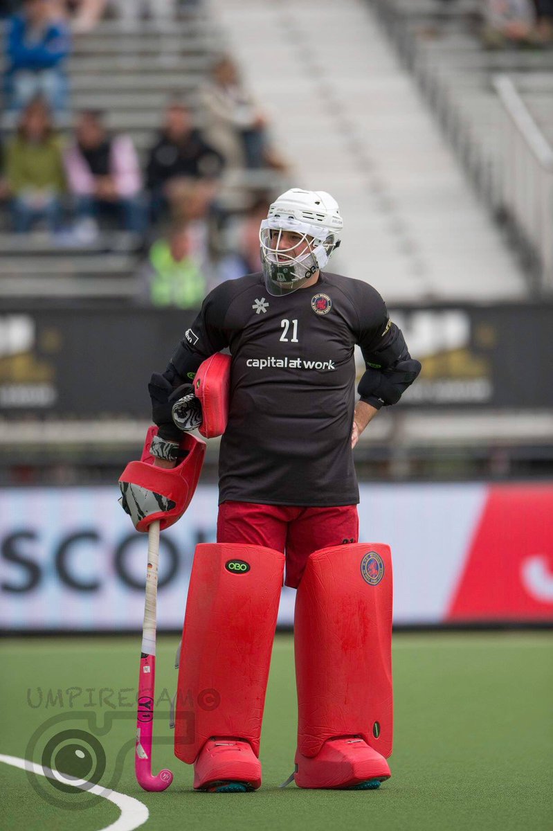 Tough game. Semis booked. 🐉
#goaliegruesse #wolfgangdeutschland #comeonyoureds #forzadragons <a href="/fihockey/">Clive McMurray</a> <a href="/eurohockeyorg/">EuroHockey</a> <a href="/ehlhockeytv/">Euro Hockey League</a> @self_pass <a href="/scorrdhockey/">Scorrd</a> <a href="/y1hockey/">Y1 Hockey</a> @obogoalkeepers <a href="/gribbidcom/">gribbid</a> @noccobenelux 📸 @umpirecam