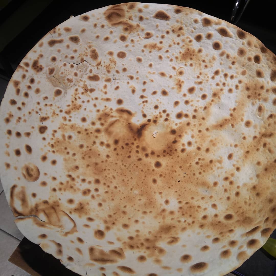 bhukhhad's tweet image. #rumaliroti #roti #starter #crispiroti #karariroti #kahanvigardenrestaurant  #bhukhhad #mrbhukhhad #foodie #dinner #dinnerwithfamily #starterdish #foodbloggers #foodlovers @kahanvi_garden_restaurant
instagram.com/p/BwzrvsiAeO0/…