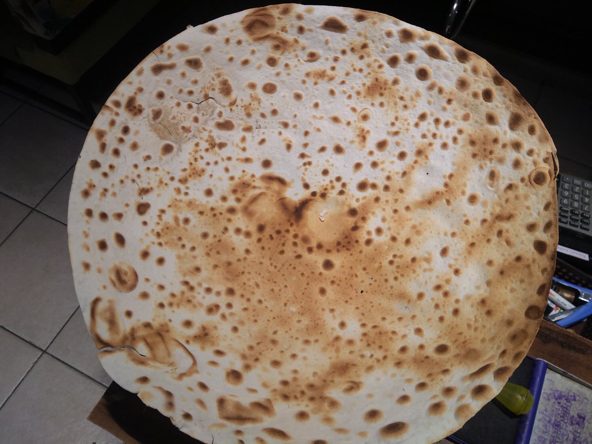 bhukhhad's tweet image. #rumaliroti #roti #starter #crispiroti #karariroti #kahanvigardenrestaurant  #bhukhhad #mrbhukhhad #foodie #dinner #dinnerwithfamily #starterdish #foodbloggers #foodlovers @kahanvi_garden_restaurant
instagram.com/p/BwzrvsiAeO0/…