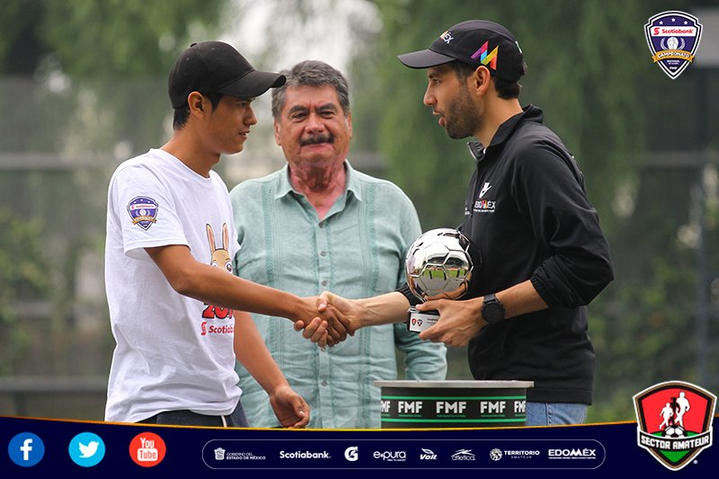 SectorAmateur's tweet photo. #CNS02 l Es momento de ver las mejores imágenes de la gran final del #CNS02 😁
Galeria completa aquí:
https://t.co/WVnG0LWmxz
#CambiandoVidas #FMFPorNuestroFútbol
@ScotiabankMX @ScotiabankFC @gatorademex @VoitOficial @GobEdomex @atleticamx https://t.co/QcsunMJxty