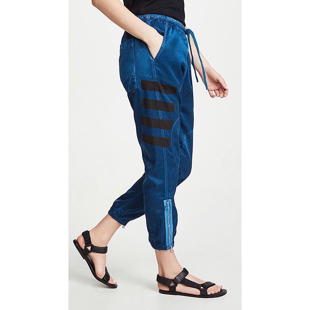 FREECITYletsgo's tweet image. LETSGO FREECITYJUMP! ⚡️ unisex SATIN JUMPpant available in multiple colors! #satin #weekendvibes #fashion #style #la #California #Spring2019 #jumppant #colors #freecity #unisex