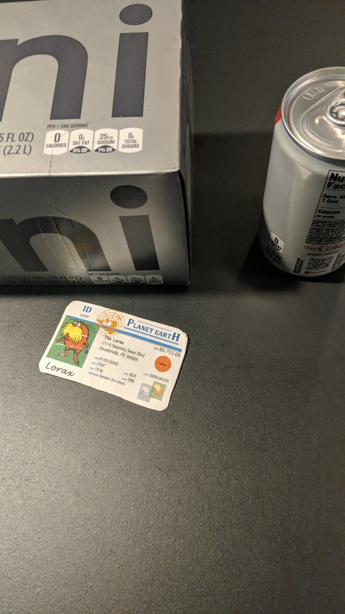 TK506489APES's tweet photo. Diet Coke shows both closed and open loop recycling systems with the aluminum cans being closed loop and the cardboard box being an open loop. Luckily all of it is recycleable. @franklinlorax #apeswaste https://t.co/JDbpcX89B8