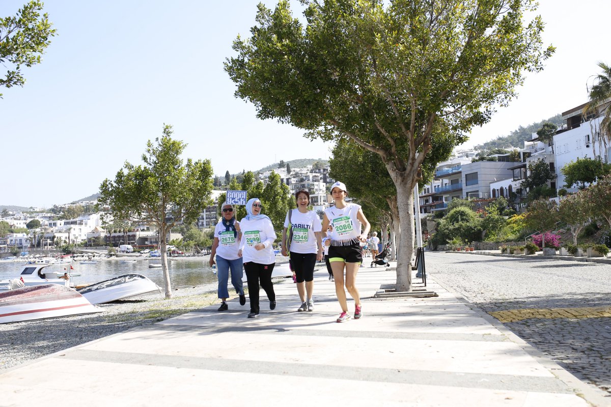 globalrunbodrum's tweet photo. 6. Global Run Bodrum Yarı Maratonu, büyük bir heyecana sahne oldu! ⚡ https://t.co/0P01sgtr5M