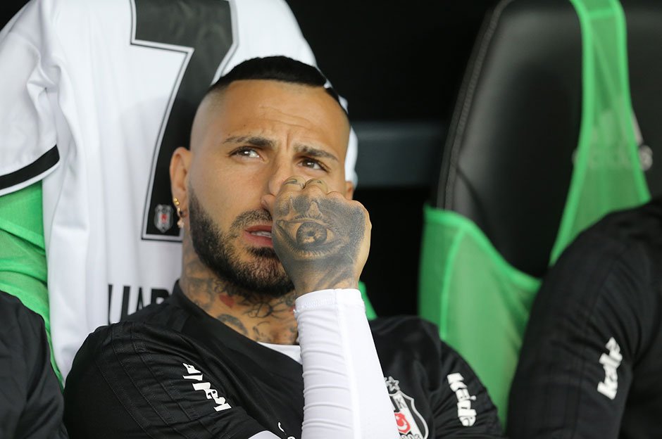 Ricardo Quaresma: ''Şu anda herkes bizden korkuyor''

ntvspor.net/futbol/su-anda…