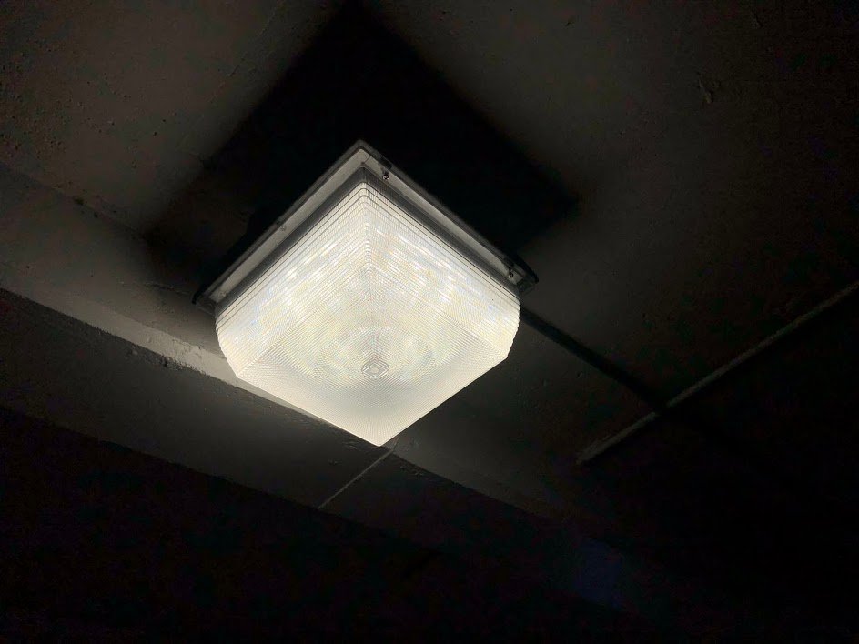 Sports complex?
Warehouse units?
Garage operator?
Canopy lights are your mates!
Get a Free quote now!
metrospherelight.com