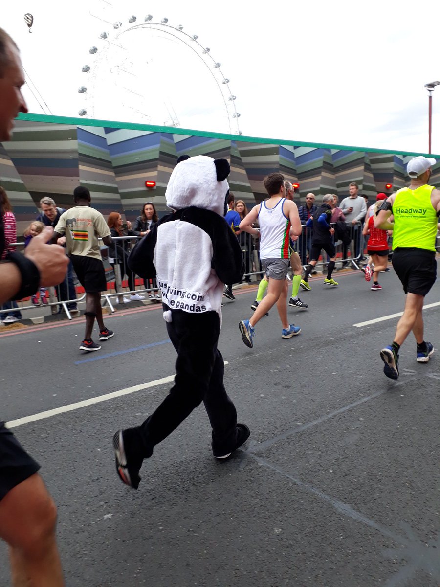 MrPB_Esq's tweet photo. @4DNBear @GWR @katehelencarter @runningchannel @WWF Thank you, @4DNBear!
Congratulations @katehelencarter!
You looked amazing as we were #TeamMind - and #TeamRedCross! - #voluncheering at mile 25!
#ThanksABillion @WWF ❤
#FightForYourWorld 🐼
#LondonMarathon https://t.co/PZD6RZSoYZ